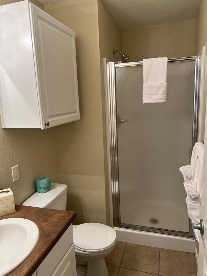 Washburn Hotel Suites Topeka Luaran gambar