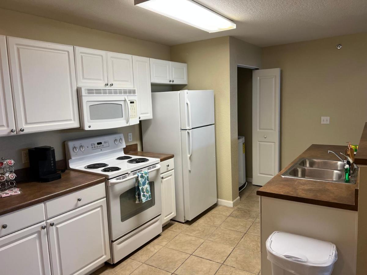 Washburn Hotel Suites Topeka Luaran gambar